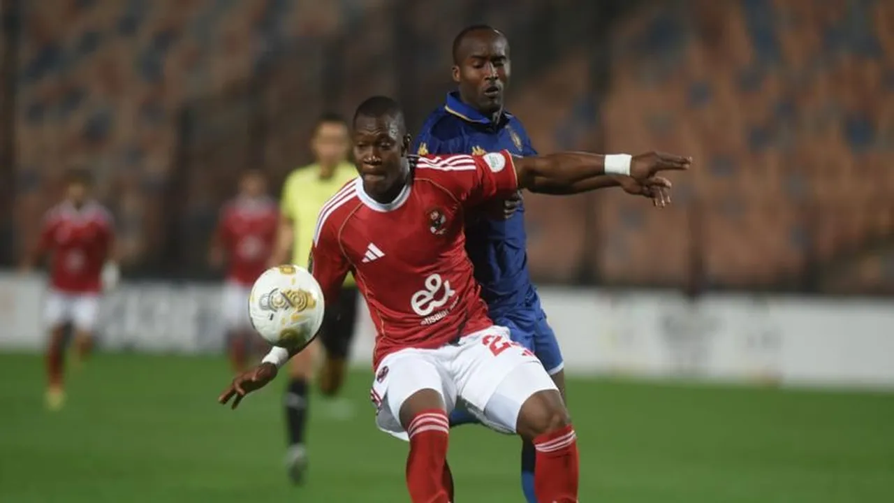 تفاصيل عقد أليو ديانج مع فالنسيا الإسباني.. أقل من الأهلي